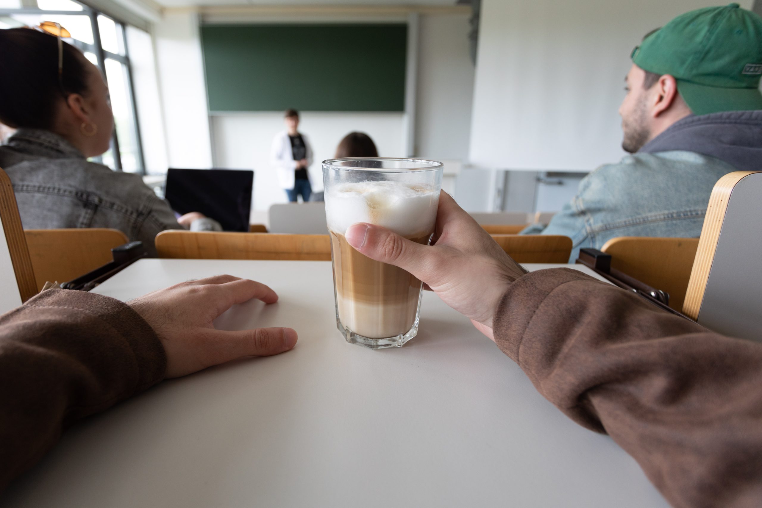 Latte Macchiato in der Vorlesung